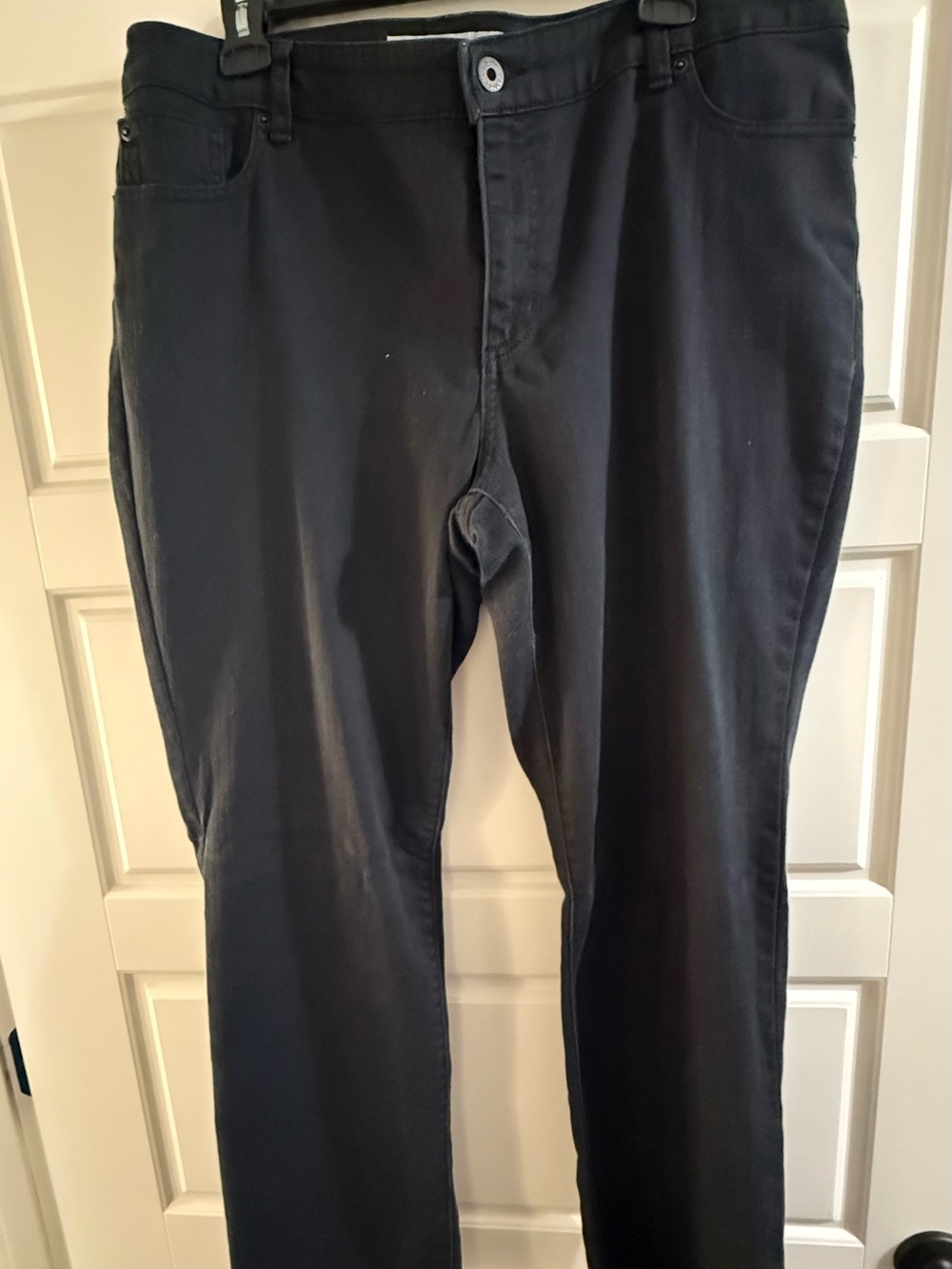 Chico’s Platinum Denim Black Straight Leg Stretch Jeans
